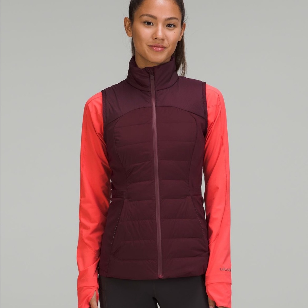 NWOT Lululemon Down For It All Vest ! 🍇
